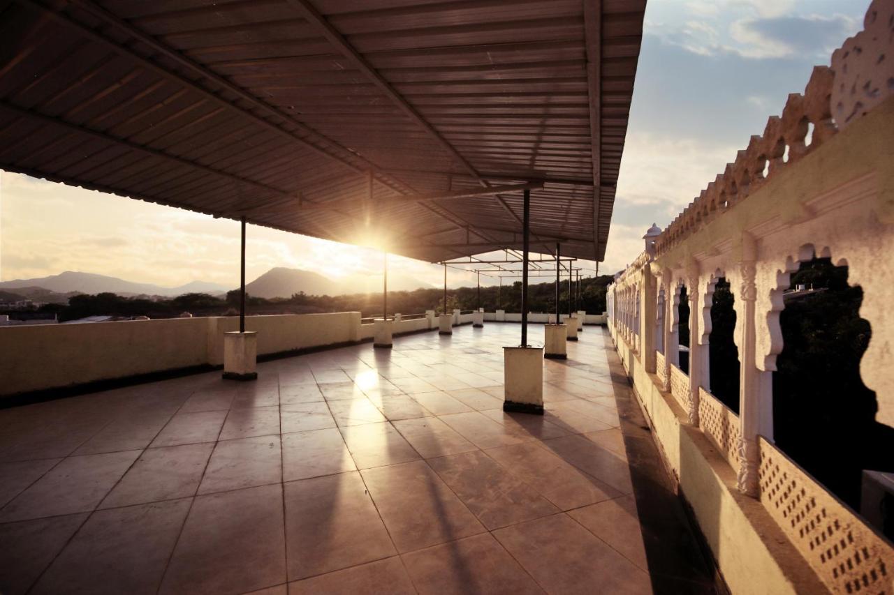 The Kanchangarh Resort Ουνταϊπούρ Εξωτερικό φωτογραφία